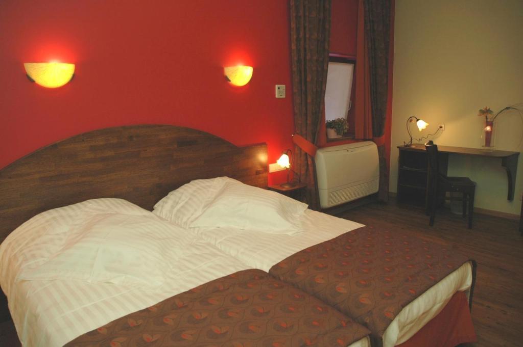 Hotel Van Reeth'S Koffiebranderij Puurs Стая снимка